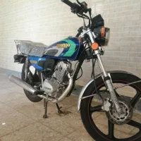 موتور 125 زمرد کویر|موتورسیکلت|کاشان, کارگر|دیوار
