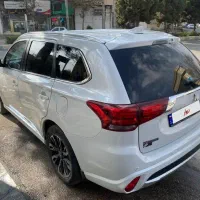 اوتلندر هیبرید ۲۰۱۸ کم کار(۸۰۰۰۰)