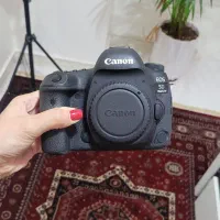 بدنه دوربین canon 5D Mark 4