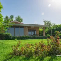 اجاره ویلا در دهکده تفریحی زایندهرود چادگان