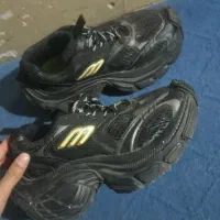 کفش نیوبالانس سالم