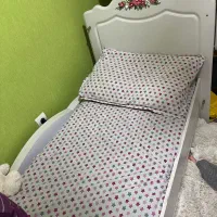 تخت و کمد کودک