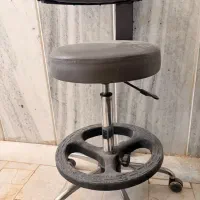 صندلی چرخدار استادکار