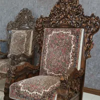 مبل قالی درجه یک با چوب گردو ، بسیار پرکار  تمیز