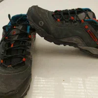 کفش کوهنوردی MERRELL