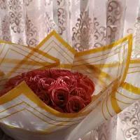 گل رز روبانی