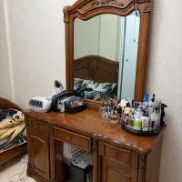 سرویس تخت خواب دو نفره همراه میز آرایش|تخت و سرویس خواب|اندیشه, اندیشه فاز ۱|دیوار