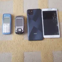 چهار عدد گوشی تعمیری لمسی و ساده