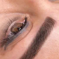 میکروبلیدینگ طبیعی و ریموو حرفه ای با قیمت اقتصادی|خدمات آرایشگری و زیبایی|رشت, معلم|دیوار