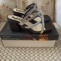 صندل مجلسی|کیف، کفش، کمربند|صدرا-فارس, فاز ۱|دیوار