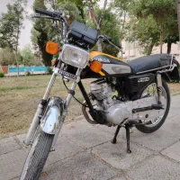 هرمز ۱۳۸۲|موتورسیکلت|اصفهان, خواجه عمید|دیوار