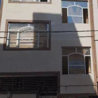 دوطبقه نظام دوست معاوضه و فروش