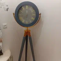 ساعت ایستاده