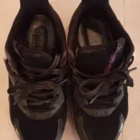 کفش  پیاده روی