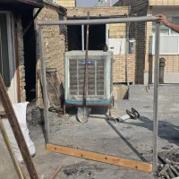 دار قالی ۱۰ تایی نو|ابزارآلات|اصفهان, باغ فدک|دیوار