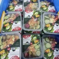 پخش سالاد  و سبزی تازه با بسته بندی بهداشتی|خدمات پذیرایی، مراسم|تهران, جوادیه|دیوار