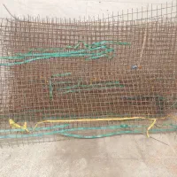 مقداری فنس و دو عدد سبد مرغی|لوازم جانبی حیوانات|امیدیه, |دیوار