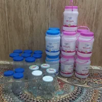 دبه ماست و شیشه سس تمیز همش باهم ۴۰ تومان