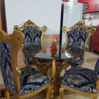 میز غذا خوری ۴ نفره تمیز ومرتب