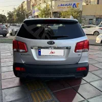 سورنتو مدل ۲۰۱۲ بدون رنگ و توضیح درجه یک|خودرو سواری و وانت|تهران, اباذر|دیوار