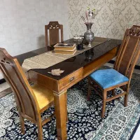 میز نهار خوری چوبی