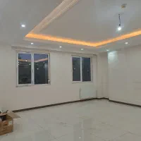 آ‌پارتمان ۱۰۰ متری نوساز تک واحدی / چسبیده به مترو