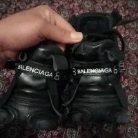 کفش|کیف، کفش، کمربند|قرچک, قشلاق جیتو|دیوار