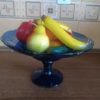 ظرف پایه دار + میوه های مصنوعی