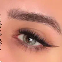 کاشت تخصصی مژه