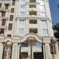 85-متری-طبقه-5-تاجداری-فول-دیزاین