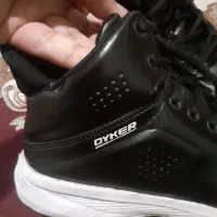 کتانی اورجینال oyker سایز ۴۱|کیف، کفش، کمربند|رشت, چمارسرا|دیوار