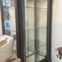 بوفه کاملا سالم