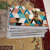 ۴ دفتر ۲۰۰ برگ و دو بسته زاپاس برگ کلاسور