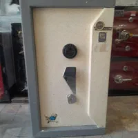 گاوصندوق گنجدار۱۵۰۰