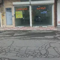 مغازه در لاله