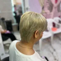 خدمات تخصصی رنگ‌مو با بهترین متریال|خدمات آرایشگری و زیبایی|قم, وادی السلام|دیوار