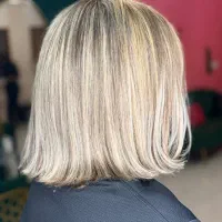 نیازمند مدل رنگ مو فقط هزینه مواد|خدمات آرایشگری و زیبایی|ساری, |دیوار