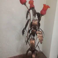 آباژور کنار اتاق خواب