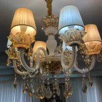 لوستر ۶ شاخه همراه ۱۲عدد کلاهک طبق عکس