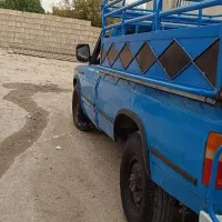 نیسان وانت دوگانه کارخانه