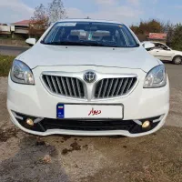 برلیانس ۳۳۰ موتور کوچیک