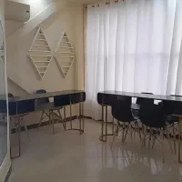 اجاره میز ناخن