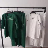 ست و تک لباس