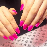 کاشت ناخن|خدمات آرایشگری و زیبایی|محمدشهر, محمدشهر|دیوار