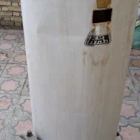 یک عدد آبگرمکن  مغزنی زمینی دارم