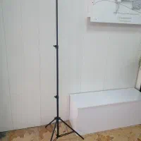 سه پایه گوشی و دوربین