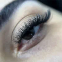 خدمات تخصصی اکستنشن مژه،لیفت و لمینیت