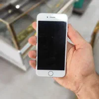اپل iPhone 7 با حافظهٔ ۱۲۸ گیگابایت