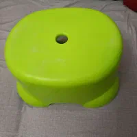 چهارپایه پلاستیکی