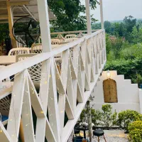 اجاره کافه رستوران زیبا با تمام امکانات|اجارهٔ مغازه و غرفه|رشت, گلسار|دیوار